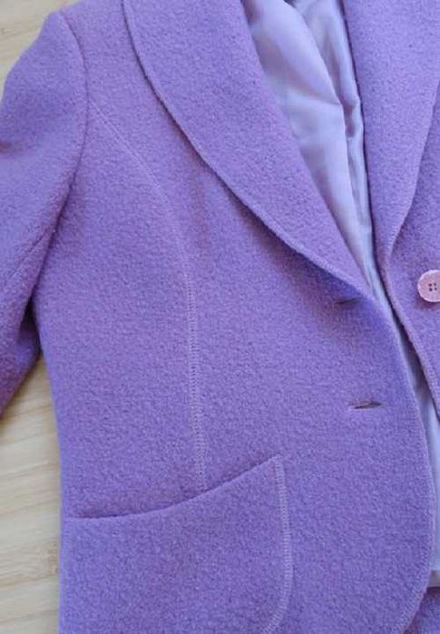 Sacou Fabiani nou, din lana fiarta (boiled wool) marimea 40