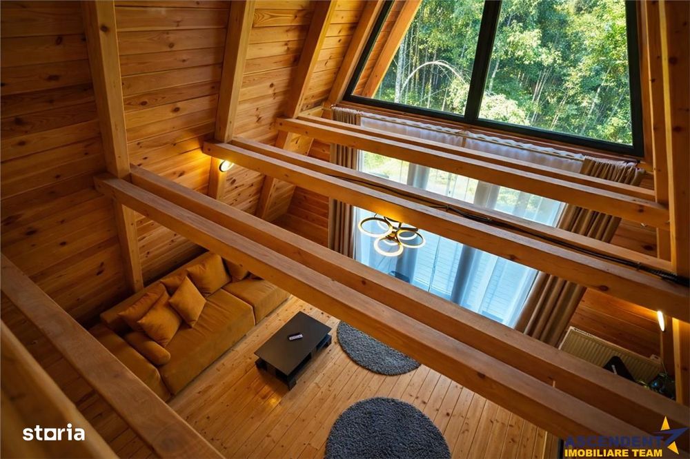 Ansamblu de 3 case, tip A frame, Moieciu de Jos, constructie 2025