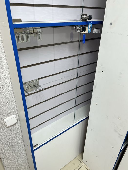 Продам витрины в хорошем состоянии