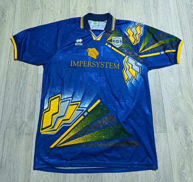 Стари италиански футболни фланелки