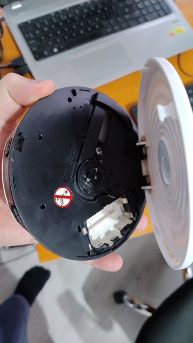 DVD player LG și walkman cd Phillips