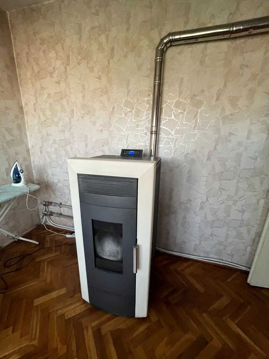 Продава се Четиристаен апартамент в Казанлък - 108 кв.м за 1297 €/кв.м - Снимка #6