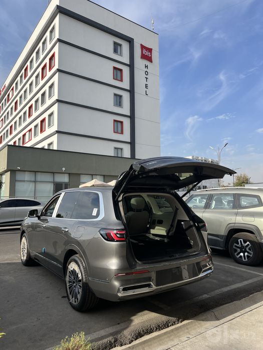 Geely M9 eng full pazitsiya