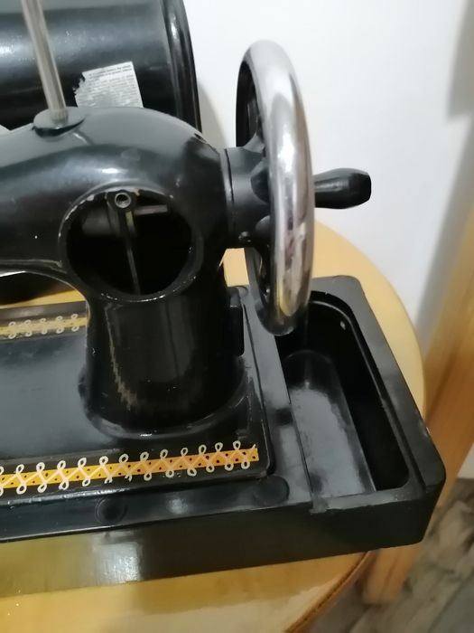 Советская швейная машинка