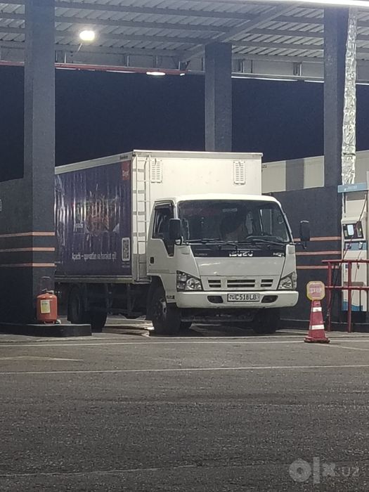 Isuzi nqr 71 kraska yuq