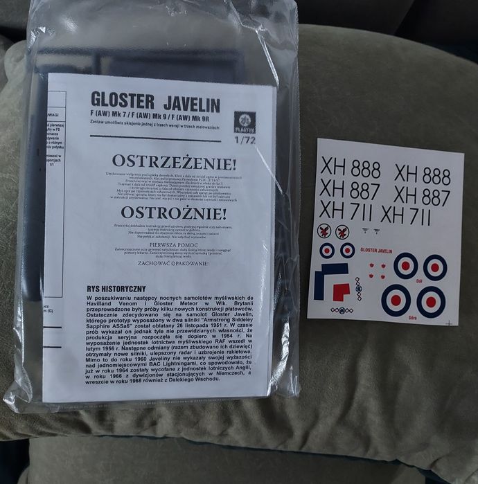 Macheta avion militar Gloster Javelin-Poland  Kit-colectie