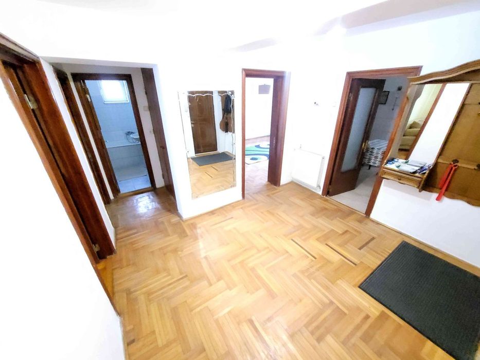 Super apartament 3 Decomandate-Central