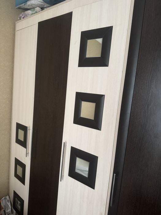 Продам 2 шкафа 15000тн и 7000тн