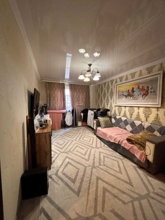 Продам 3х комн кв Торайгырова 25