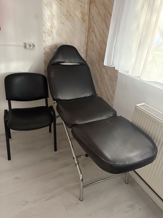 Vând mobilier salon