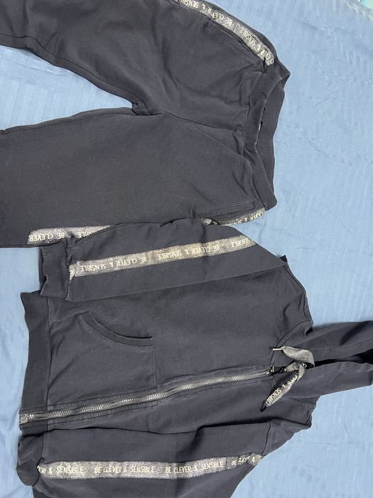 Продам школьную форму