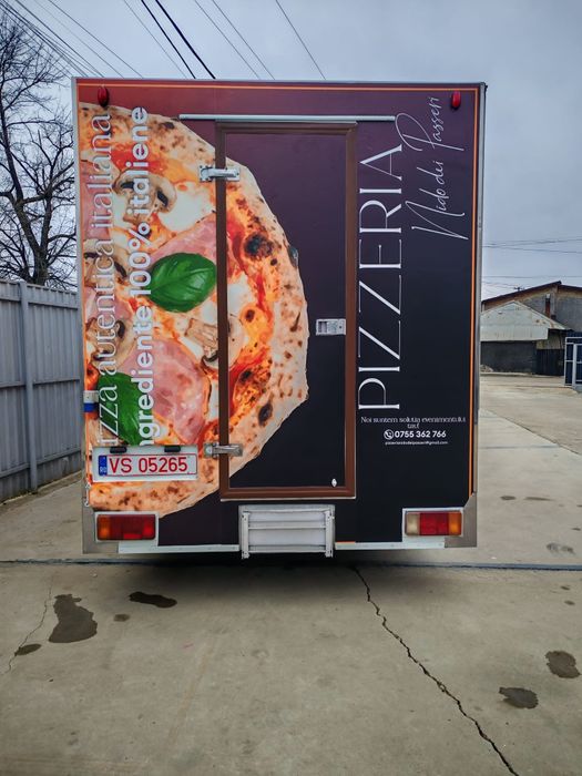 Vând afacere la cheie - food truck + camion frigorific
