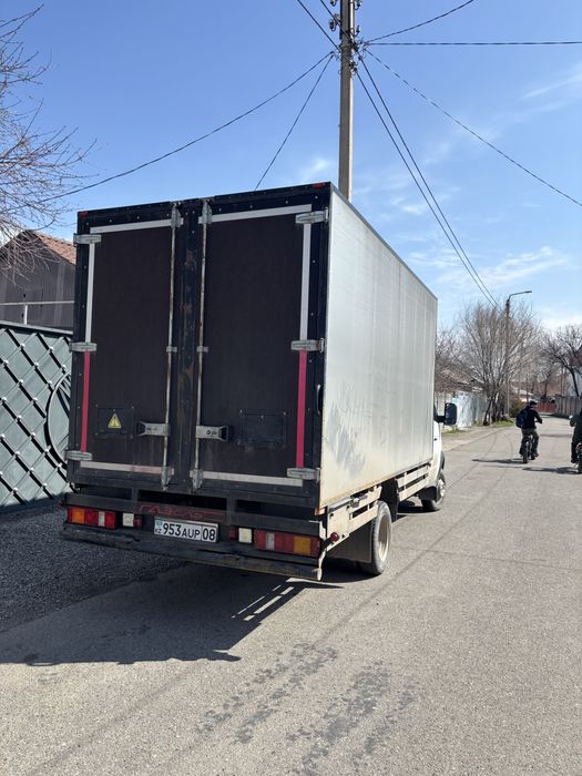 Заказать газель.