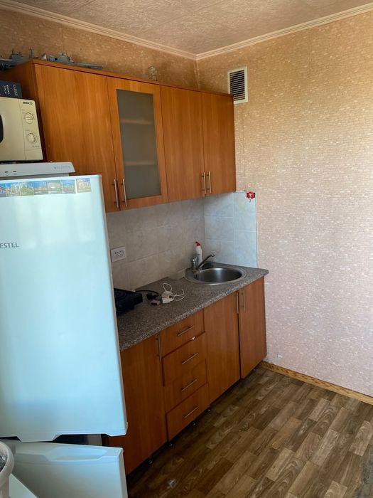 Продам 1 ком гостиничного типа . Центр