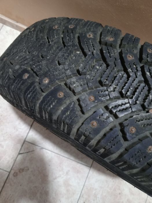 Продам колесо в сборе с диском 185 70 р14