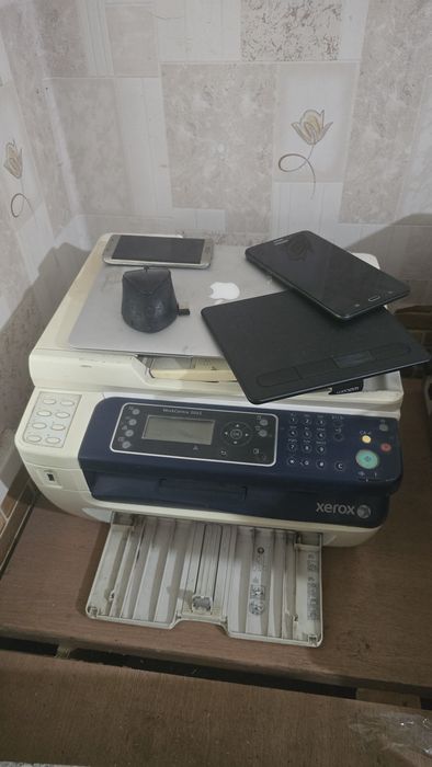 Ноутбук, принтер, планшет, мышка, телефон