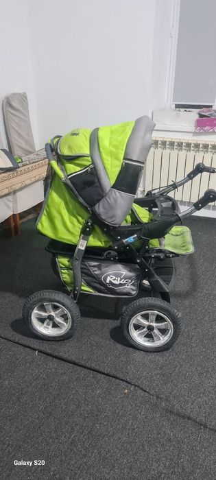 Продается детская коляска