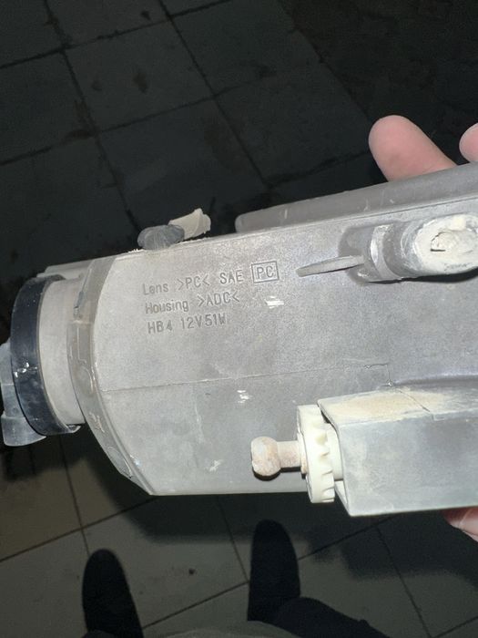 Продам противотуманные фары для Prado 120