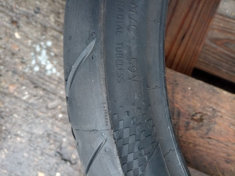 O anvelopa NOUA Continental 110/80 R19