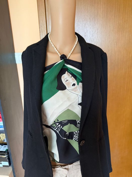 Копринен винтидж шал с уникален десен