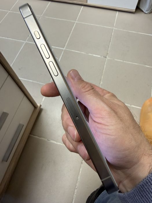 iPhone 15 Pro Max 256gb - перфектен