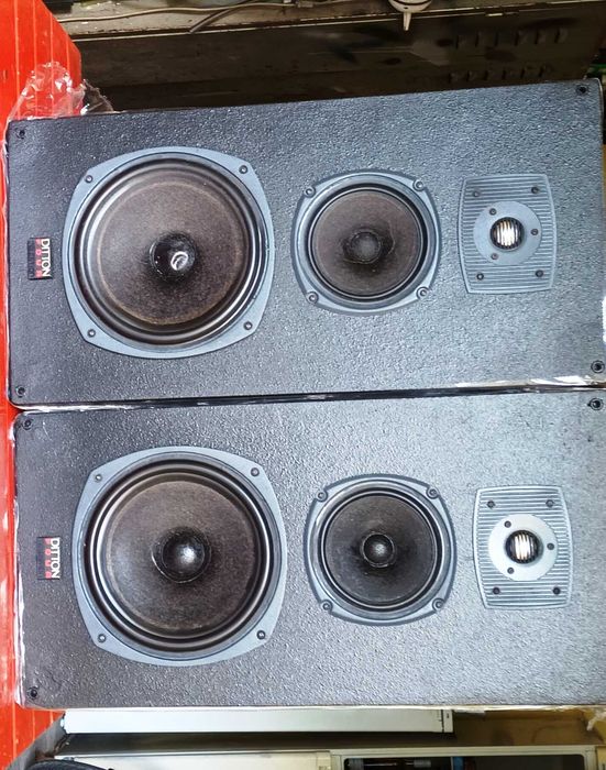 Vand boxe de podea CELESTION DITTON FOUR