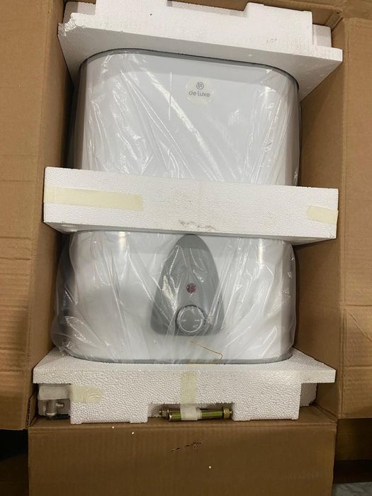 Продам водонагреватель Российский