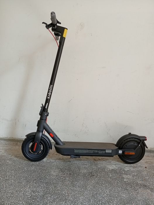 Trotineta Xiaomi 4 Pro Gen 2.  Nouă