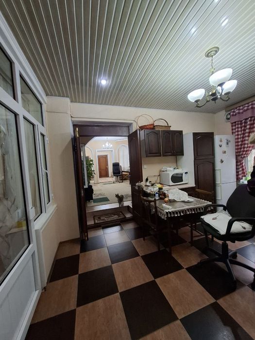 Продаётся дом 6,8 сот 6 комнат Яшнабадский район ул Турткуль м Дустлик