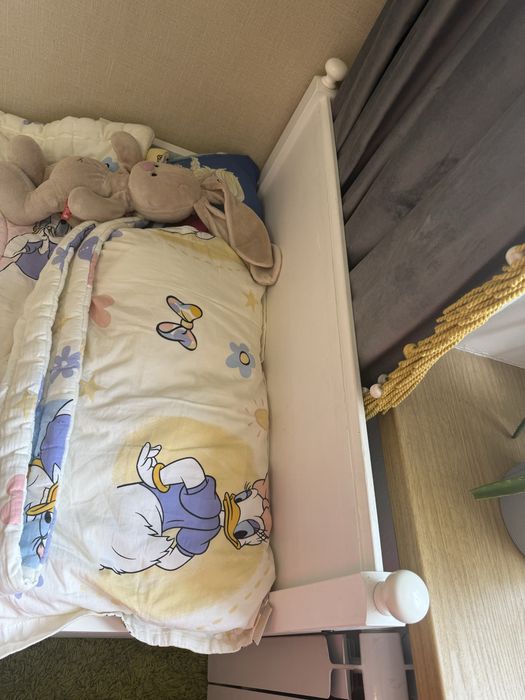 Продам кровать ikea