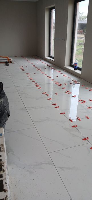 montaj gresie faianta - parchet