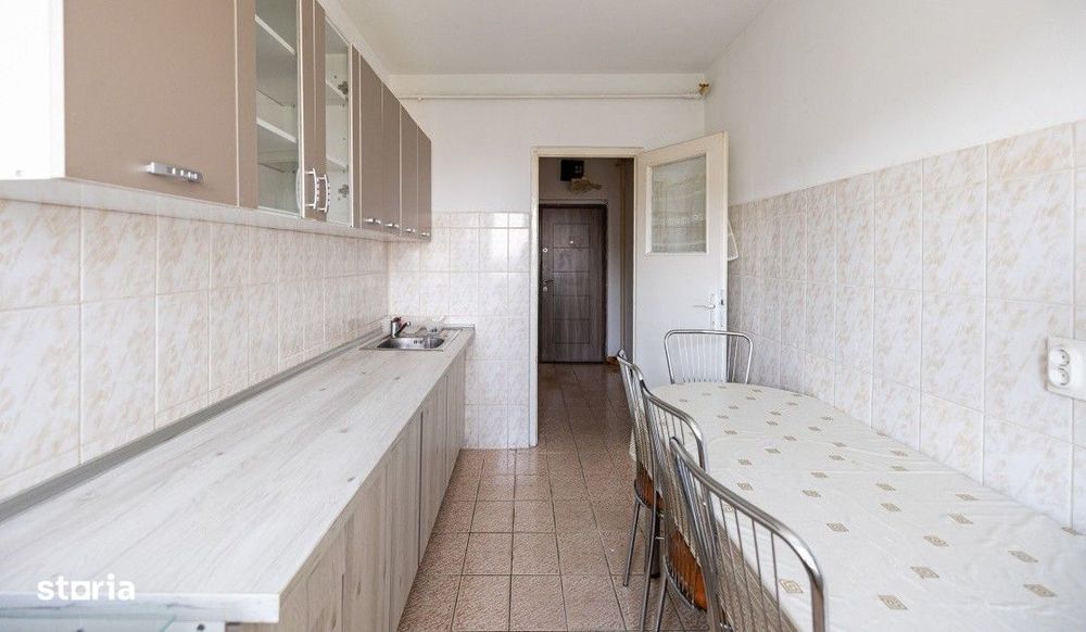 Apartament 2 camere, decomandat , Compelxul Studentesc