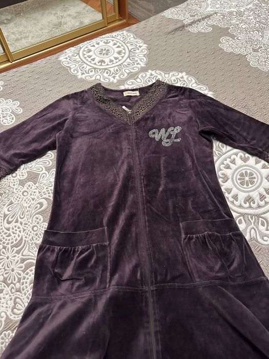 Продам куртки, шапки