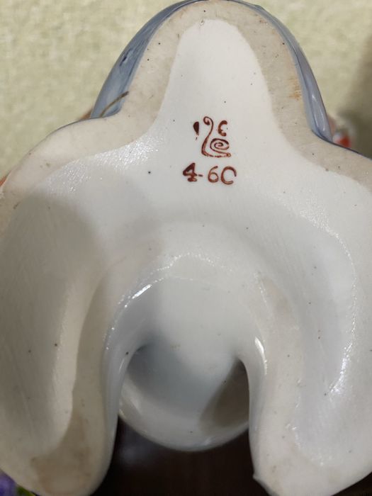 Копилка.  Подсвечник.  Статуэтки.