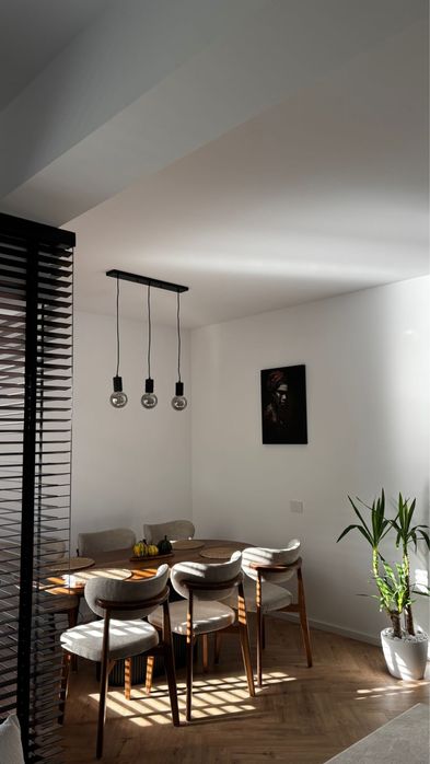 Vand lustra pt dining