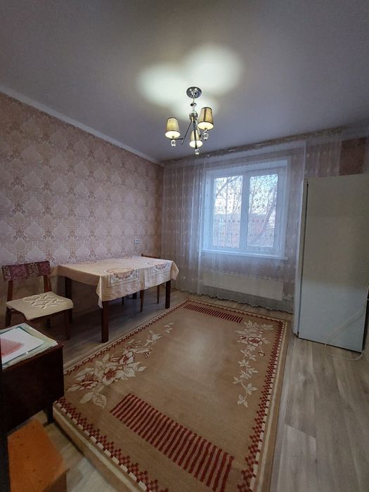 Продам 3 ех комн кв в 19 мкр