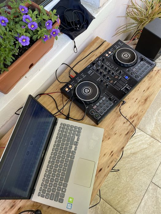 Dj pentru evenimente mici si private în Brasov