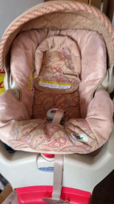 Бебешка количка Graco +кошница за кола