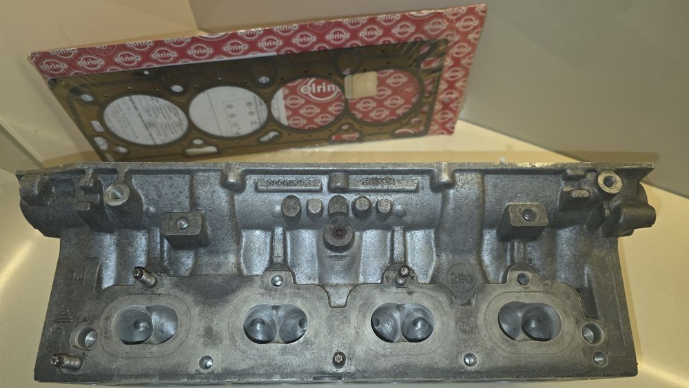Цилиндрова глава Z18XER / A18XER 55568363