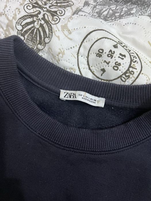 Кофта ZARA (зара)оригинал,плотный,теплый.
