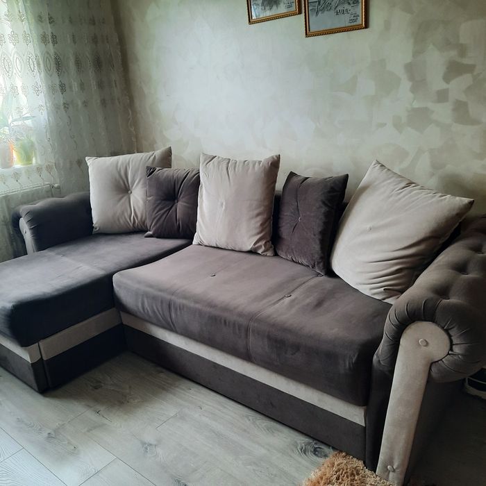 Inchiriez apartament