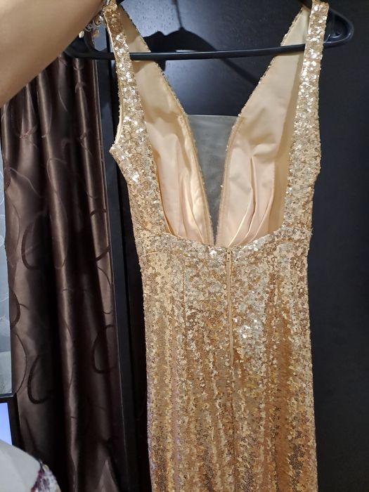 Rochie bby sirena cu spate gol