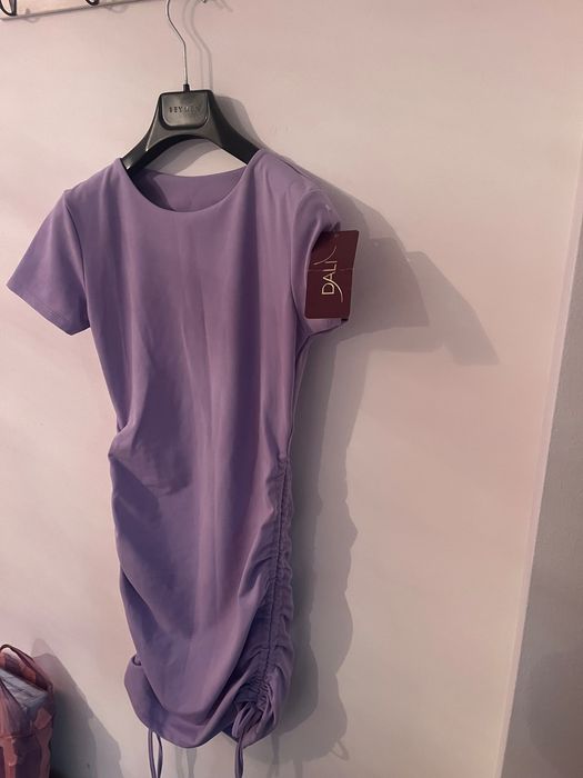 Къса ефектна рокля