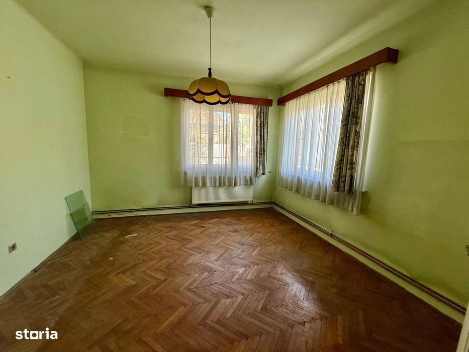 A/1690 De vânzare casă singur în curte în Mureș - Tudor