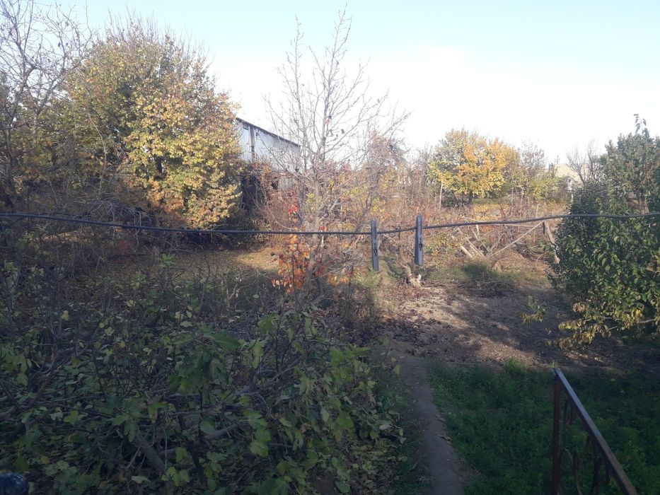 Участка тез  сотилади.