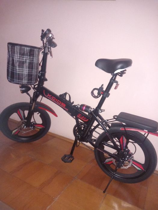 bicicleta pliabila XQIDA  7 trepte frâne pe disc  cauciucuri 20inch.