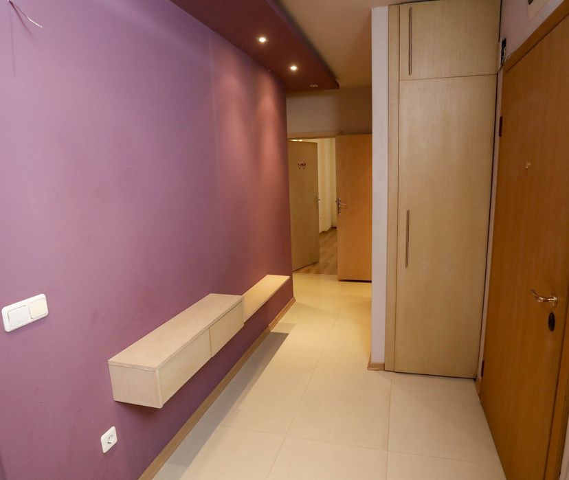 Дава се под наем Четиристаен апартамент в София, Кръстова вада - 150 кв.м за 1300 € - Снимка #11