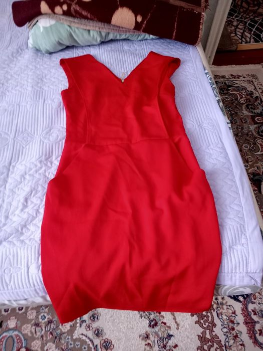 Отдам женские вещи