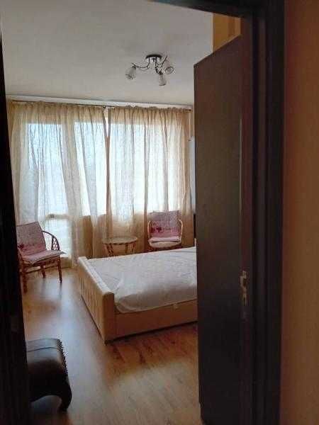 Дава се под наем Двустаен апартамент в Бургас, Зорница - 60 кв.м за 612 € - Снимка #6