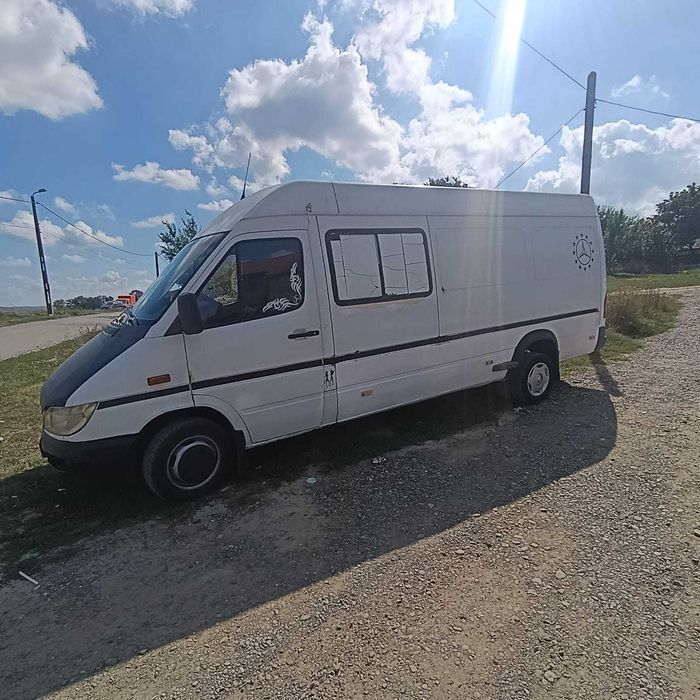 Vând Sprinter 416 motor 2700